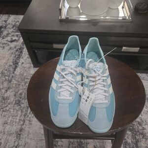 Women's Adidas SL 72 OG, Light Blue and White Sneakers, Size 8